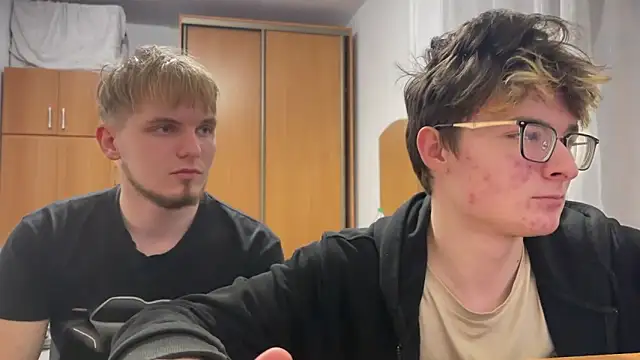 niksikor online show from 03/24/26, 10:32