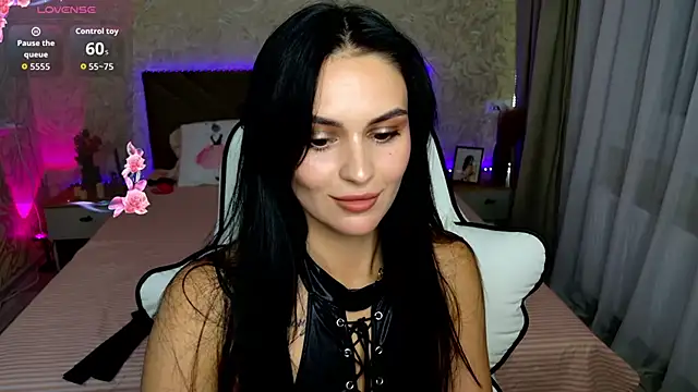 MilaaSweety online show from 06/26/26, 08:03
