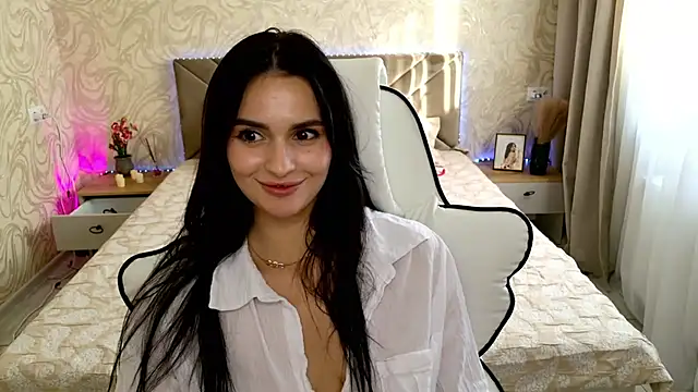 MilaaSweety online show from 07/05/26, 04:19
