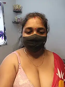 Snapshot of Tanvi_My_Girl chatting on 06/28/26, 04:41 Tanvi My Girl online show from 06/28/26, 04:41