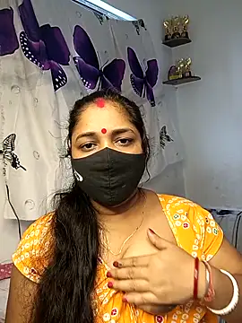 Snapshot of Tanvi_My_Girl chatting on 05/05/26, 05:32 Tanvi My Girl online show from 05/05/26, 05:32