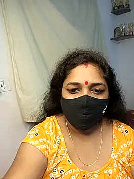 Snapshot of Tanvi_My_Girl chatting on 05/01/26, 02:00 Tanvi My Girl online show from 05/01/26, 02:00