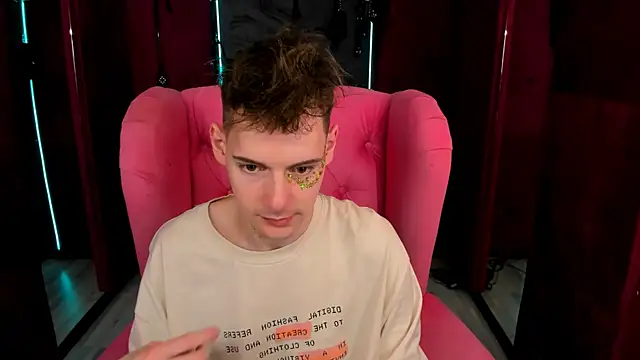 Snapshot of Martin_Perry chatting on 04/02/26, 11:17 Martin Perry online show from 04/02/26, 11:17