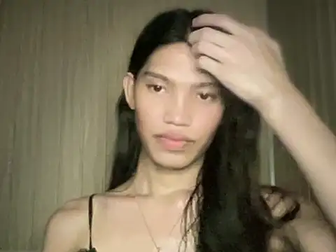 Snapshot of Yourgoddess_jayve chatting on 06/19/26, 05:35 Yourgoddess jayve online show from 06/19/26, 05:35