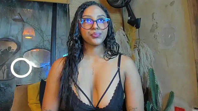 Victoria Gonzalez online show from 03/31/26, 11:34