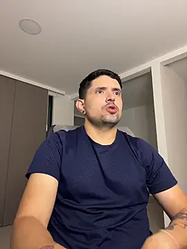 TroyeSavage online show from 03/29/26, 10:50