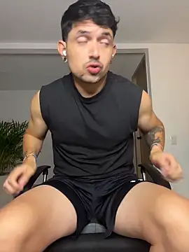 TroyeSavage online show from 04/01/26, 10:38