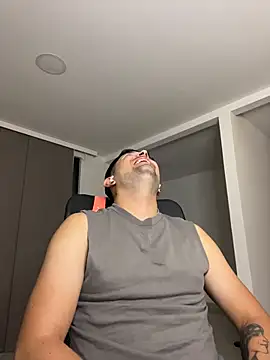 TroyeSavage online show from 03/27/26, 11:27