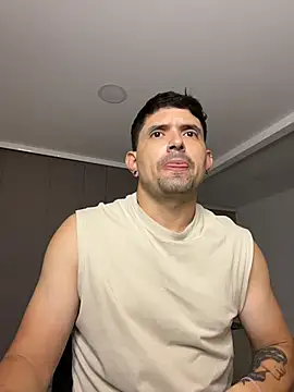 TroyeSavage online show from 03/27/26, 11:22