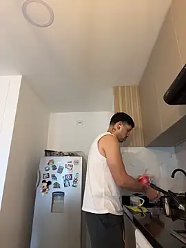 TroyeSavage online show from 04/03/26, 11:38