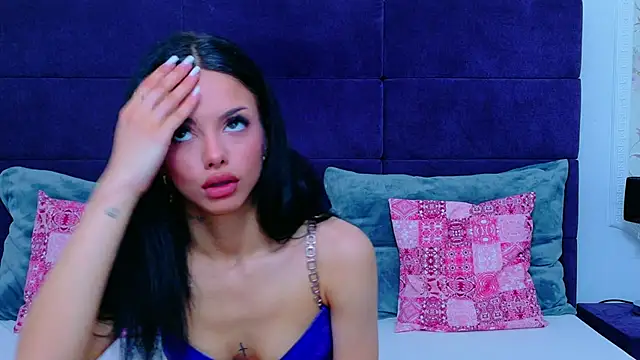 NataliaCroft online show from 04/14/26, 02:33
