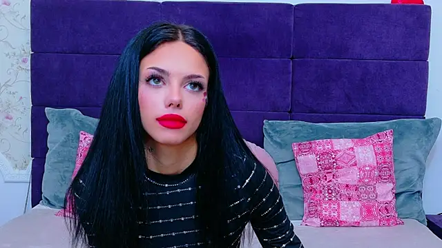 NataliaCroft online show from 04/09/26, 02:23