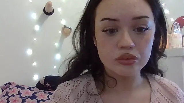 mariaxlovee online show from 03/11/26, 12:04