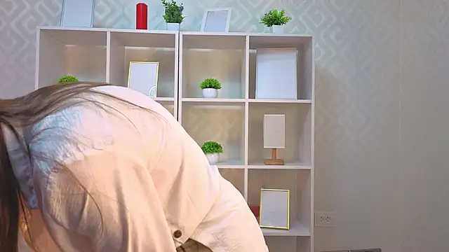 EsterCristofori online show from 04/25/26, 01:08