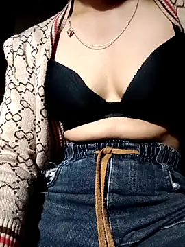 Rosie-LoveU online show from 04/02/26, 01:02