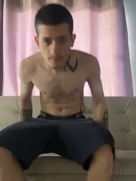 novinho gostoso safado online show from 04/28/26, 03:38