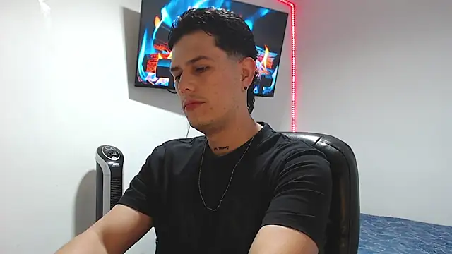 JUAN CAMILOXXX online show from 04/23/26, 02:29