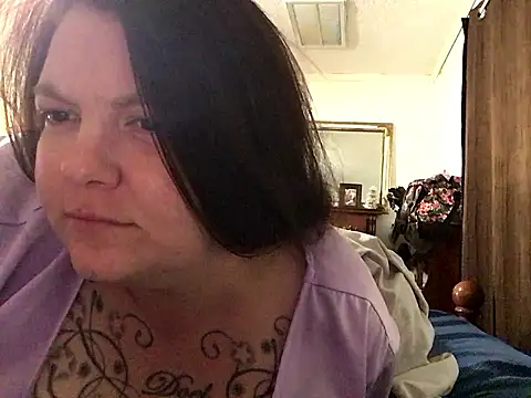 Sluttynoel online show from 06/27/26, 09:59