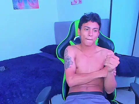 PaulTallx online show from 03/12/26, 07:51