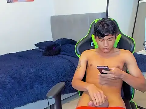 PaulTallx online show from 03/26/26, 05:28