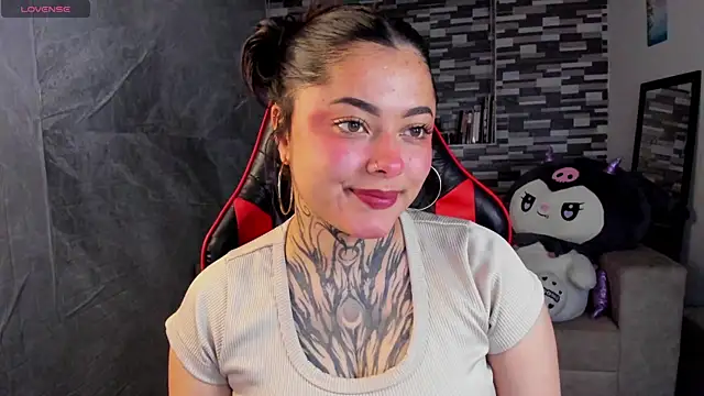 Sophiia cherry online show from 05/28/26, 08:37
