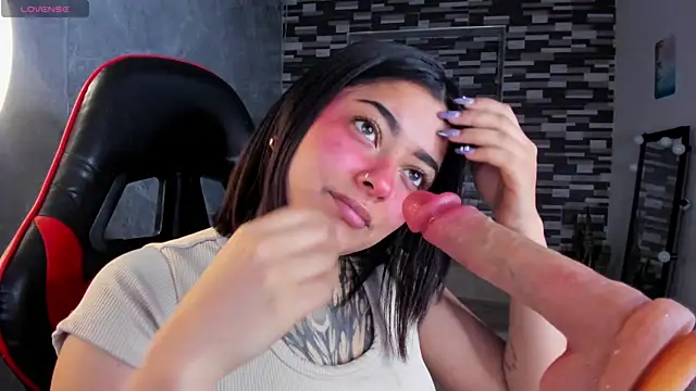 Sophiia cherry online show from 04/15/26, 05:39