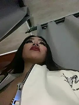 NATHASHA EC online show from 04/22/26, 01:07