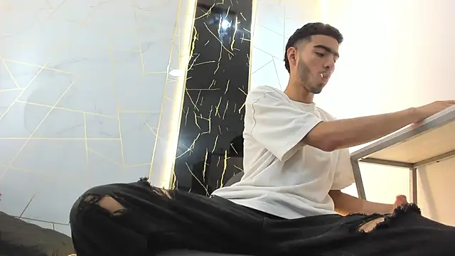 Valentin Lux online show from 03/14/26, 03:01