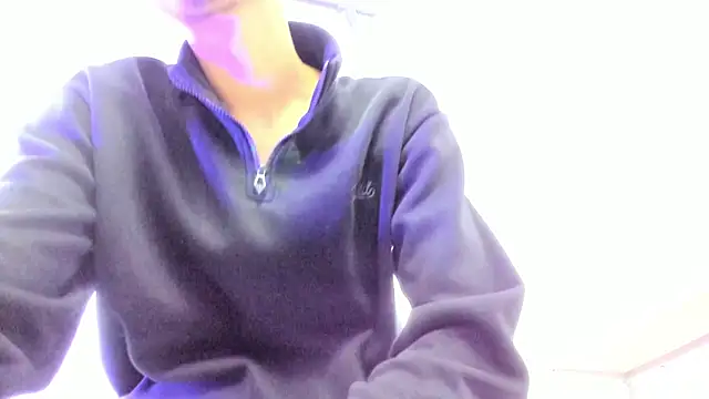 Valentin Lux online show from 04/22/26, 02:51