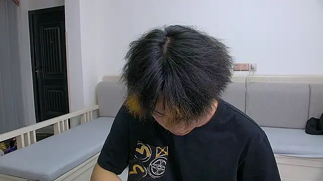 icecream-002 online show from 03/13/26, 10:20