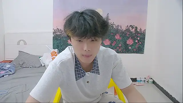 icecream-002 online show from 05/25/26, 12:59