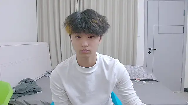 icecream-002 online show from 04/05/26, 10:44