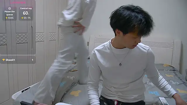 icecream-002 online show from 03/27/26, 10:38