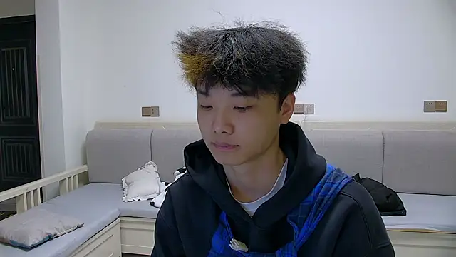 icecream-002 online show from 03/09/26, 06:17