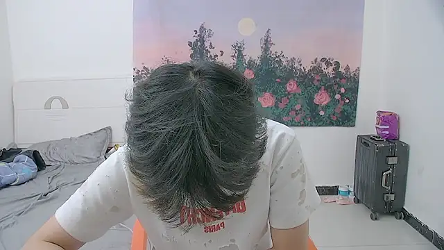 icecream-002 online show from 06/09/26, 11:44