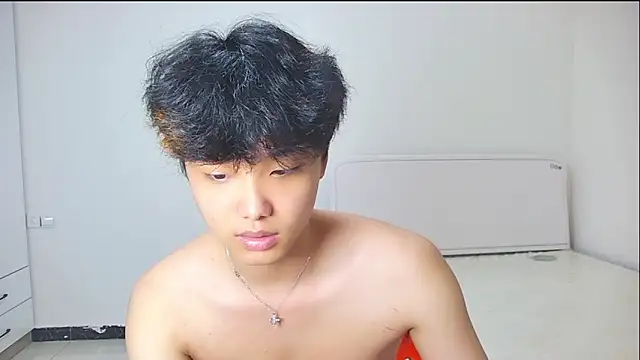 icecream-002 online show from 05/16/26, 12:26