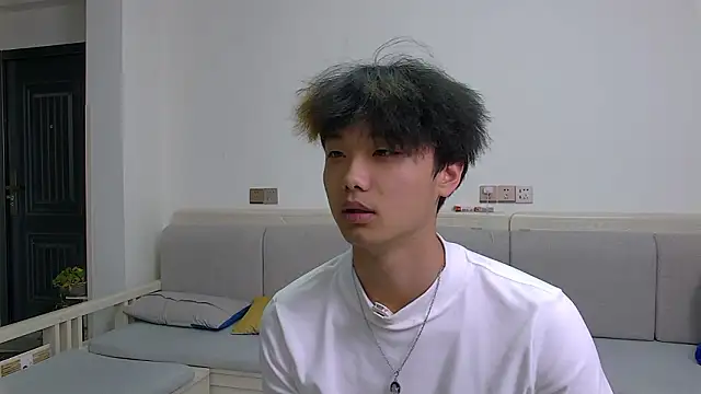 icecream-002 online show from 03/30/26, 03:41