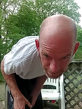 Snapshot of Fastrunner10 chatting on 04/12/26, 02:31 Fastrunner10 online show from 04/12/26, 02:31