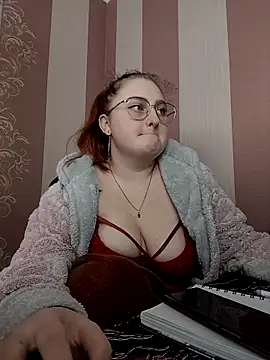 ShyAngel X online show from 04/22/26, 07:37