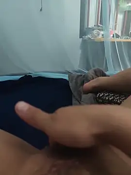 Snapshot of Sweet-cum425 chatting on 04/06/26, 06:31 Sweet-cum425 online show from 04/06/26, 06:31