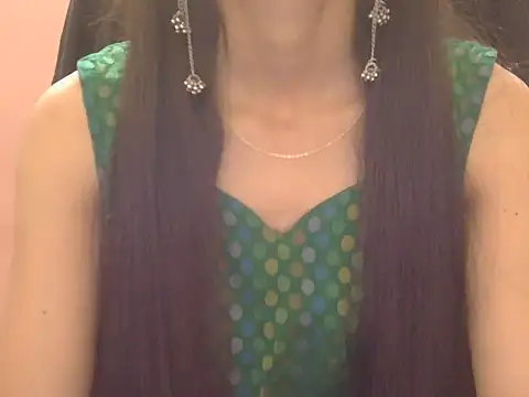 Snapshot of Lovely_Ananta chatting on 05/03/26, 04:54 Lovely Ananta online show from 05/03/26, 04:54