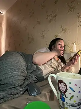 Besthot 2026 online show from 03/26/26, 10:35