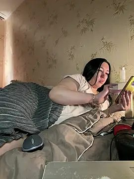 Besthot 2026 online show from 03/22/26, 10:28