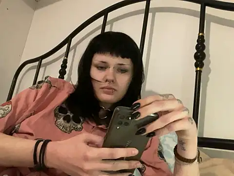 mollyylovee online show from 03/10/26, 10:19