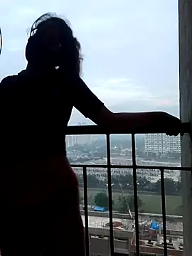 miss juliya online show from 03/29/26, 12:45