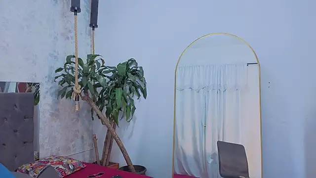 july quinzel online show from 04/05/26, 03:13