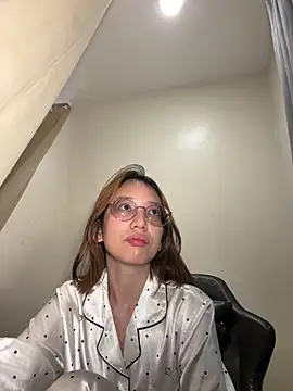 parker pixie online show from 04/30/26, 04:03