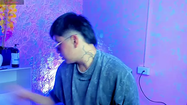 ThomasThundr online show from 03/30/26, 05:20