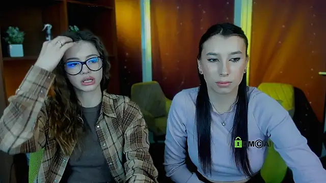 Snapshot of mia_bamby1 chatting on 03/20/26, 06:25 mia bamby1 online show from 03/20/26, 06:25