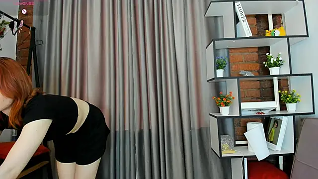 Snapshot of rosie_wave chatting on 03/27/26, 06:00 rosie wave online show from 03/27/26, 06:00